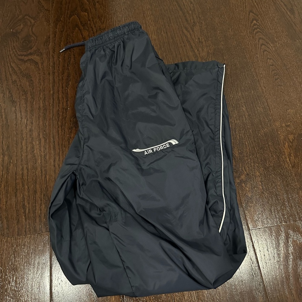 Vintage windbreaker air force pants